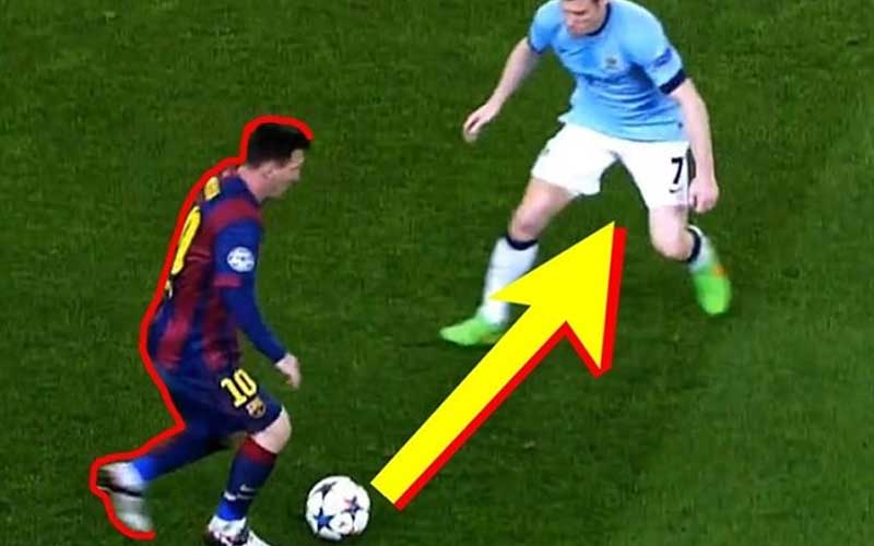 Cách lừa bóng kỹ thuật Cruyff turn