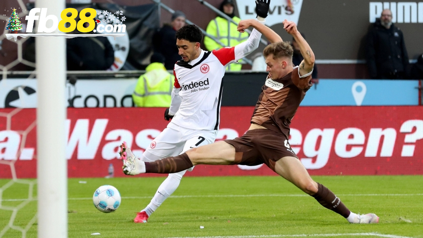 Frankfurt vừa có chiến thắng 1-0 trước St.Pauli tại vòng 16 Bundesliga