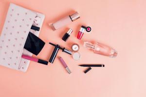 Thương hiệu mỹ phẩm Drugstore tốt nhất
