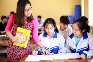 Bài văn cảm nghĩ về ngày đầu tiên bước vào trường THPT hay nhất