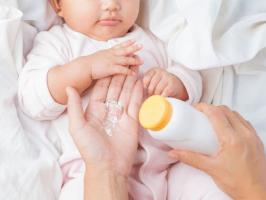 Công dụng của phấn rôm Johnson mà bạn chưa biết