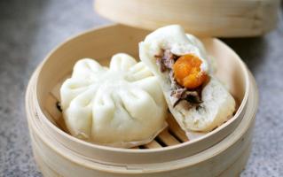 Địa chỉ bán bánh bao trứng muối ngon tại Hà Nội