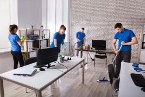 Dịch vụ vệ sinh văn phòng uy tín nhất tại Đà Nẵng