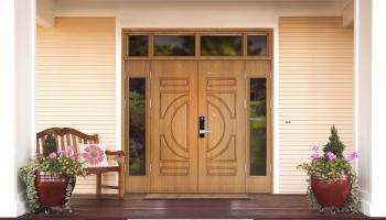 Đơn vị thiết kế, thi công cửa thép vân gỗ chất lượng nhất tại Hà Nội