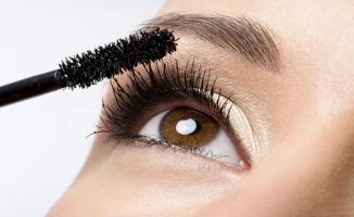 Bí quyết sử dụng mascara bạn gái phải biết