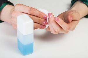 Loại nước rửa móng tay tốt nhất hiện nay
