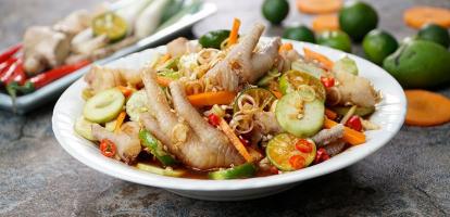 Quán bán chân gà sả tắc ngon nhất TP. Vinh, Nghệ An