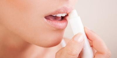 Thỏi son môi dưỡng được yêu thích nhất hiện nay